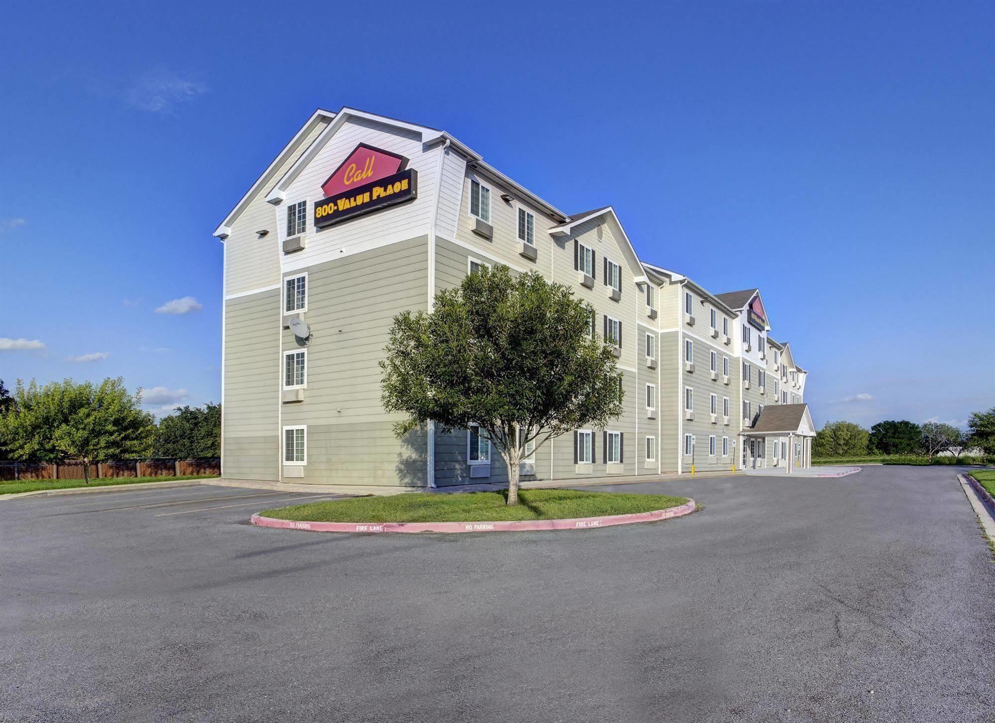 Woodspring Suites ハーリンゲン エクステリア 写真