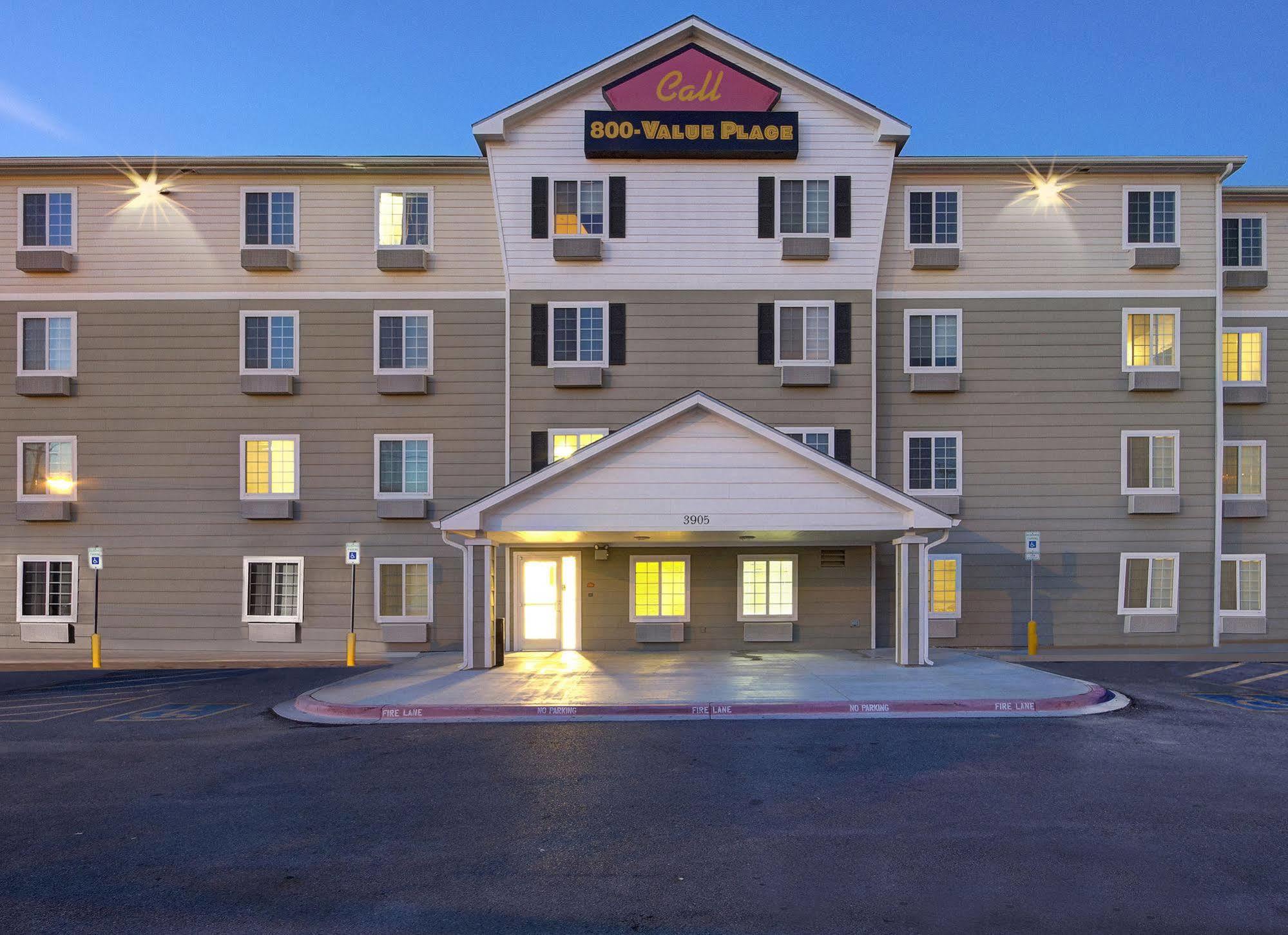 Woodspring Suites ハーリンゲン エクステリア 写真