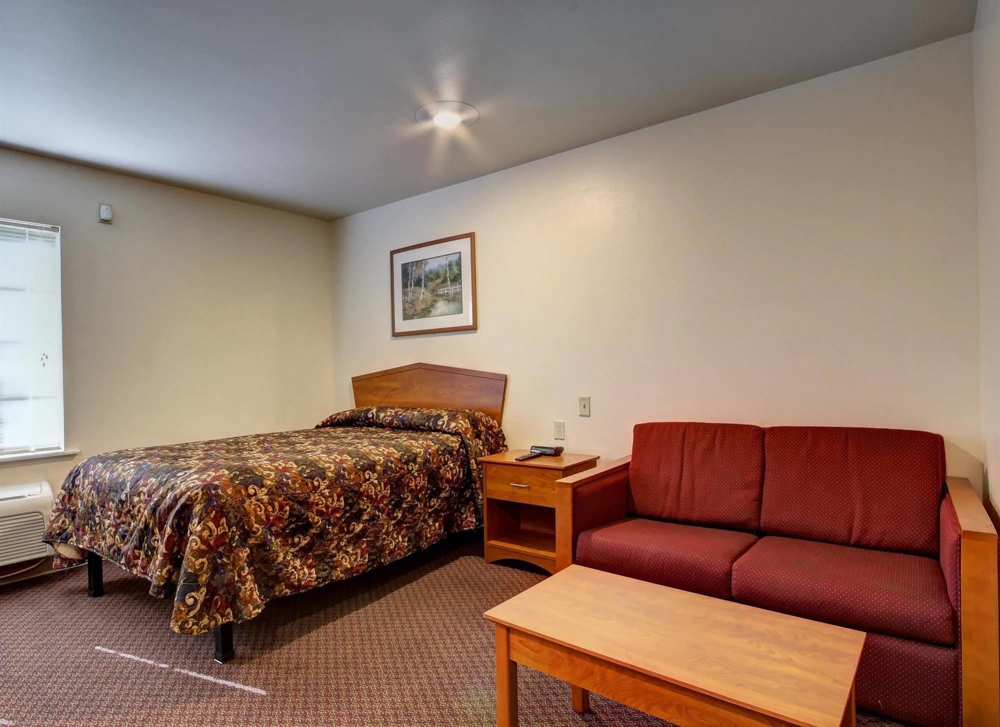 Woodspring Suites ハーリンゲン エクステリア 写真